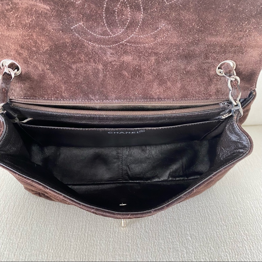 Chanel Vintage Classic Single Flap Bag Quilted Suede Medium Brown - Picture 11 of 17